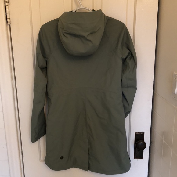 Definitely Raining jacket - Picture 11 of 11